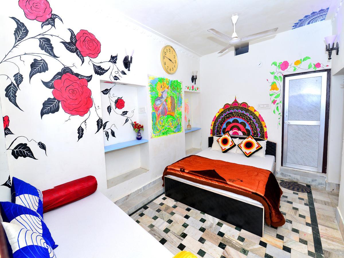 L G Guest House Jodhpur  Værelse billede